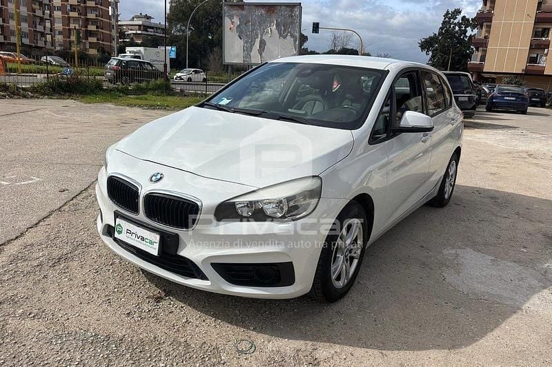 Usata BMW 216 Active Tourer Luxury Line 115 CV (84 kW) 2015 Bianco Monovolume