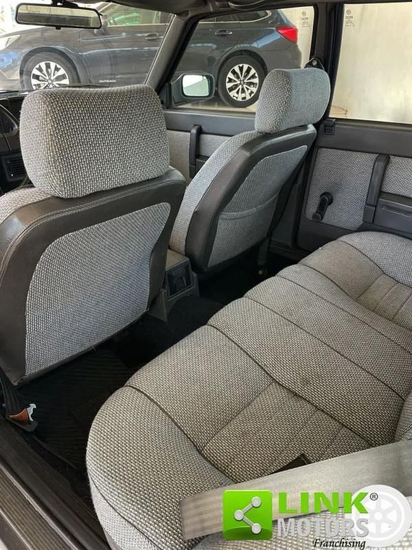 Usata Alfa Romeo 75 120 CV (88 kW) 1987 Grigio(met.) Berlina