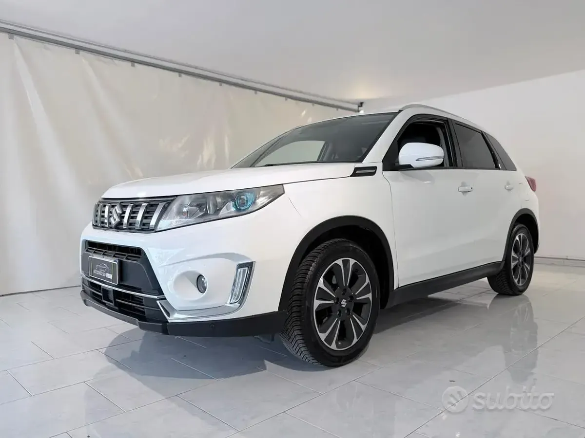 Usata Suzuki Vitara 140 CV (102 kW) 2019 Grigio SUV