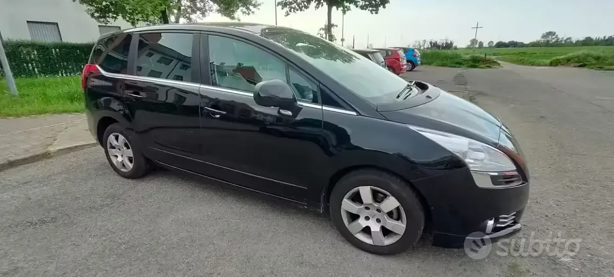 Brugt Peugeot 5008 120 HK (88 kW) 2012 Sort MPV