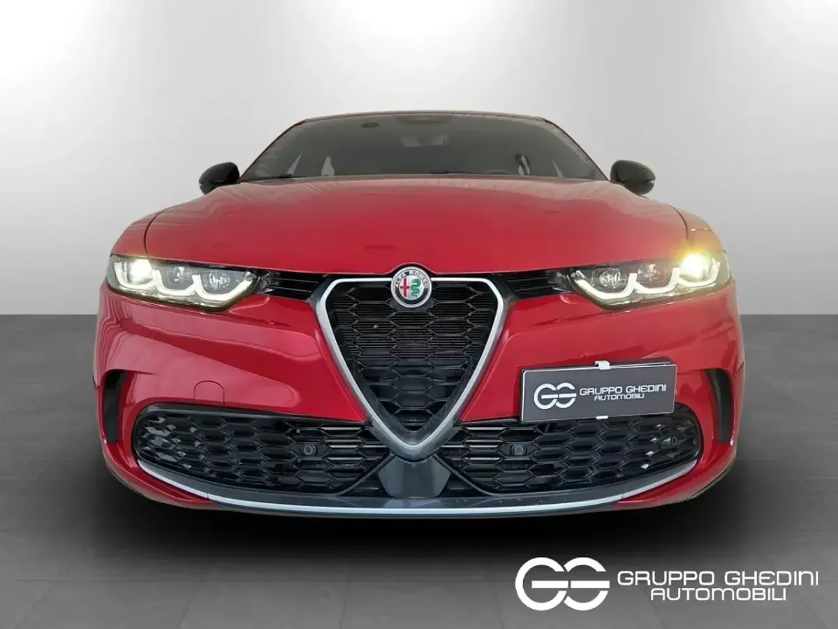 Usata Alfa Romeo Tonale Ti 131 CV (96 kW) 2024 Rosso alfa SUV