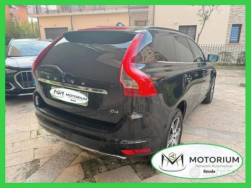 Usata Volvo XC60 Momentum 180 CV (132 kW) 2014 Nero SUV