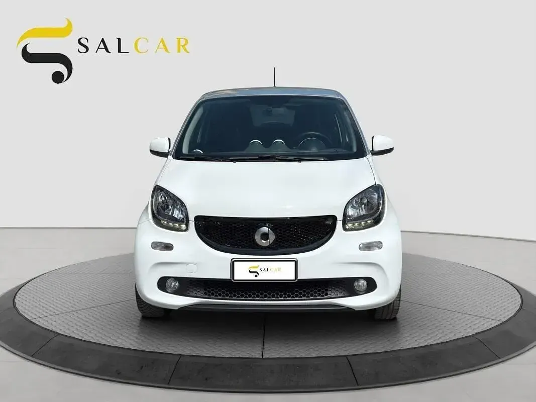 Usata Smart ForFour Passion 70 CV (51 kW) 2017 Bianco Utilitaria