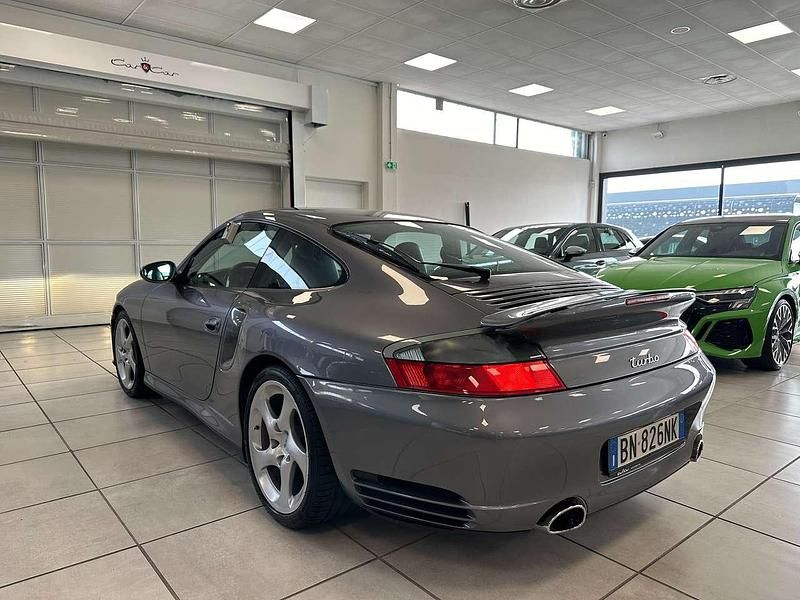 Usata Porsche 996 420 CV (308 kW) 2001 Grigio Coupé