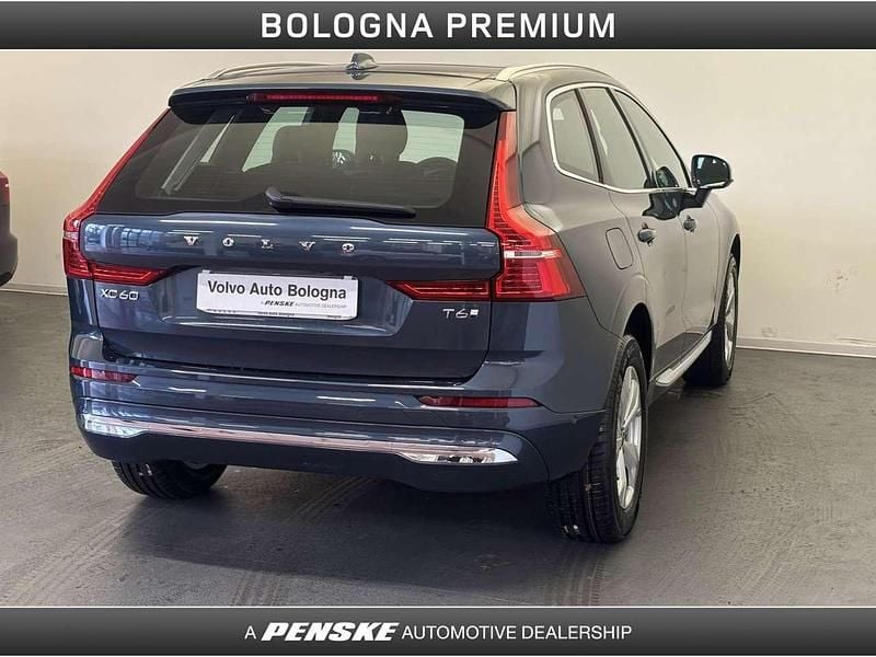 Nuova Volvo XC60 Core 349 CV (256 kW) 2025 Blu/azzurro SUV