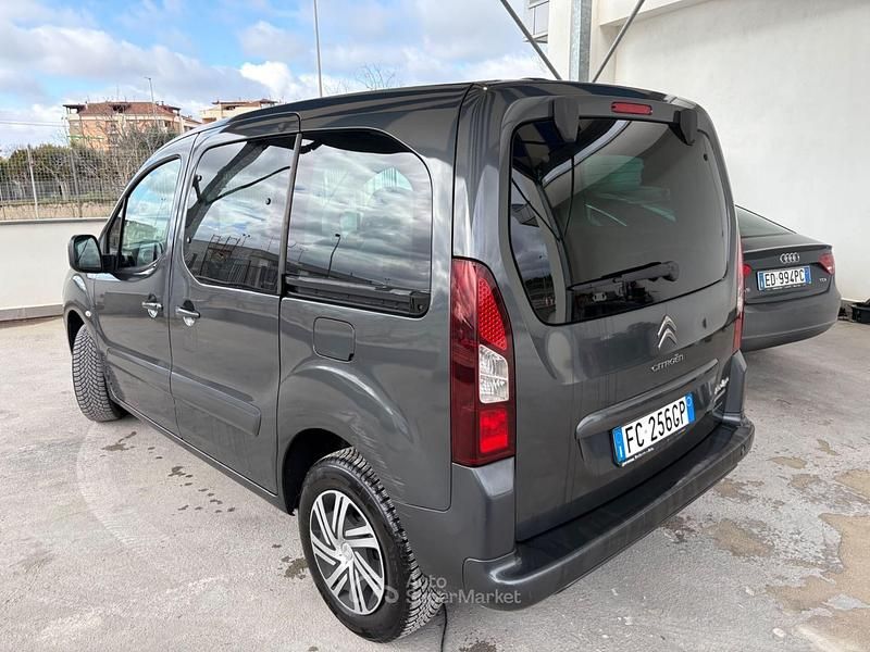 Usata Citroën Berlingo 92 CV (67 kW) 2015 Grigio Monovolume