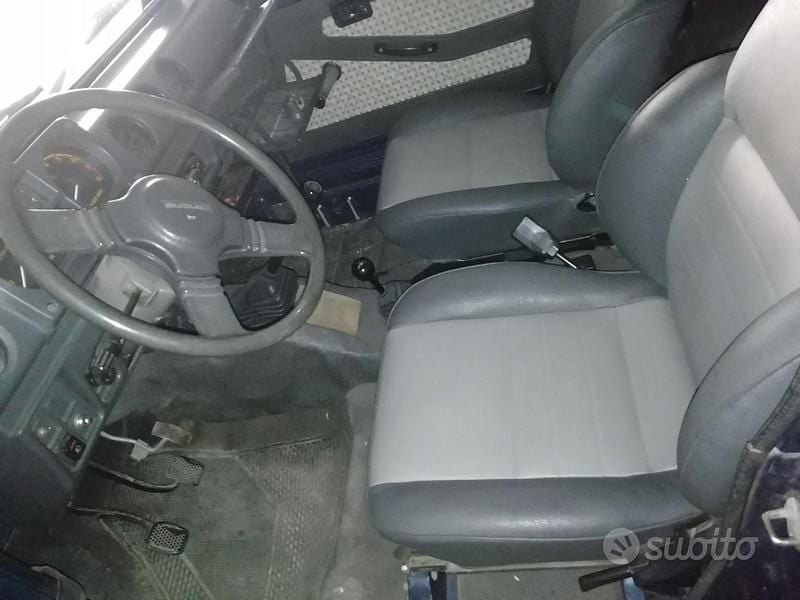 Usata Suzuki Samurai 64 CV (47 kW) 1988 Blu SUV