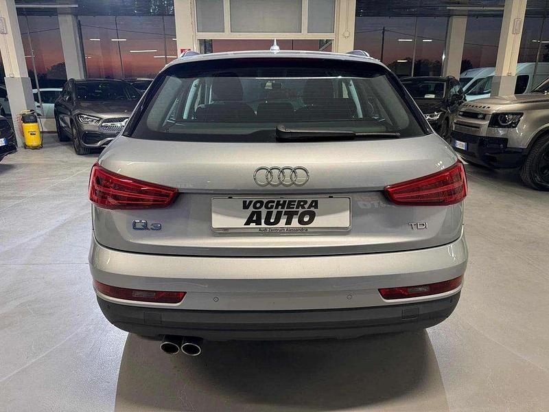 Usata Audi Q3 Sport 120 CV (88 kW) 2016 Argento SUV