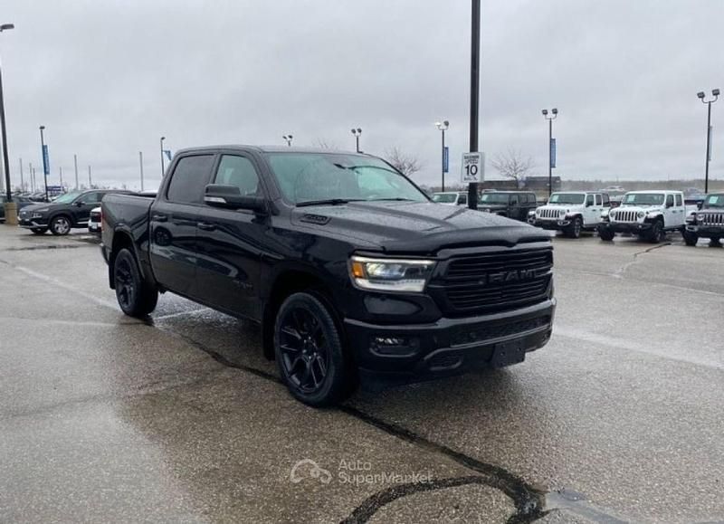 Usata RAM 1500 401 CV (294 kW) 2022 Nero metallizzato Pick-up