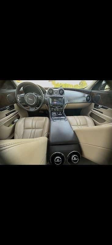 Usata Jaguar XJ Portfolio 275 CV (202 kW) 2012 Berlina