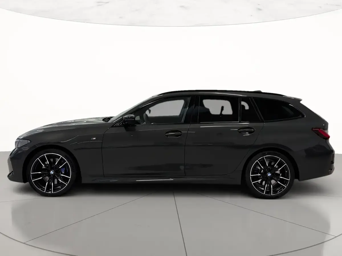 Nuova BMW M340 M Sport 2025 Grigio Station wagon