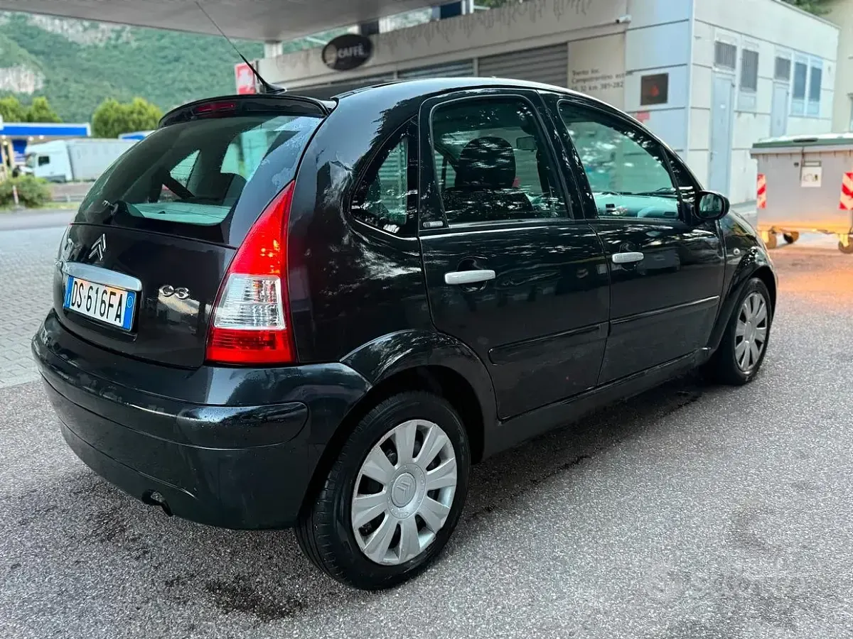 Usata Citroën C3 68 CV (50 kW) 2008 Nero Berlina