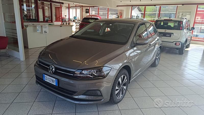 Usata VW Polo Comfortline 80 CV (58 kW) 2021 Grigio Utilitaria