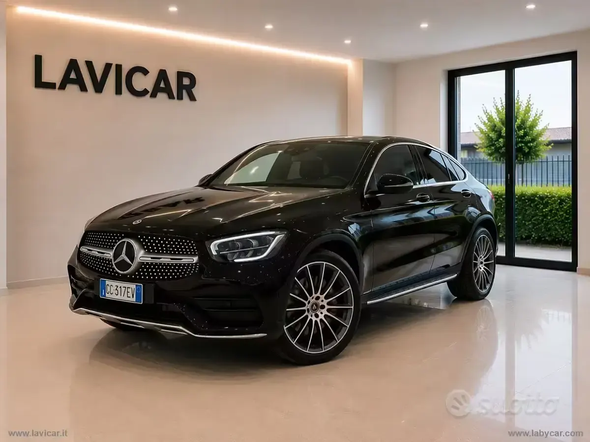 Usata Mercedes GLC220 Premium Plus 194 CV (142 kW) 2020 Nero SUV