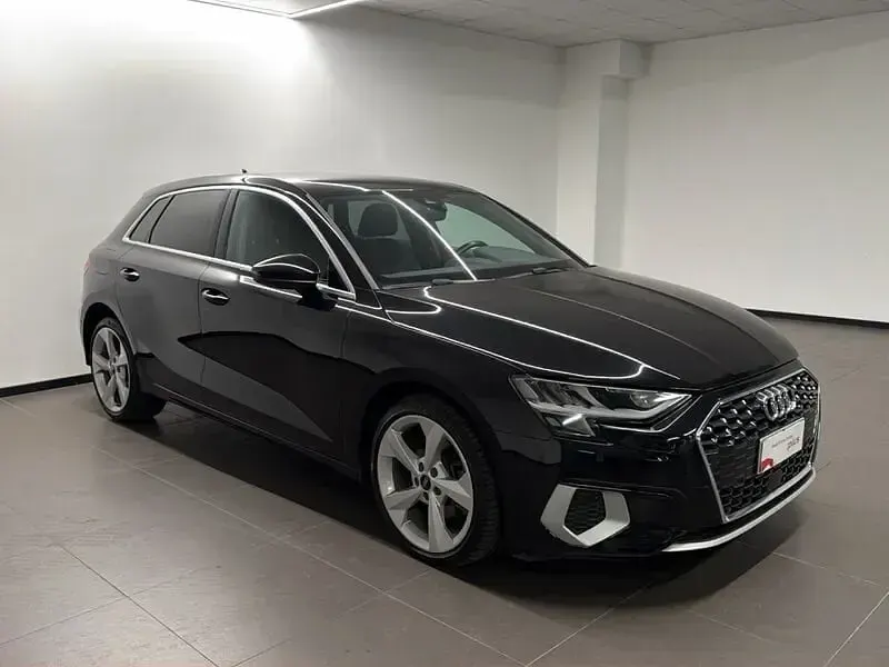 Usata Audi A3 Sportback Advanced 150 CV (110 kW) 2021 Nero Utilitaria