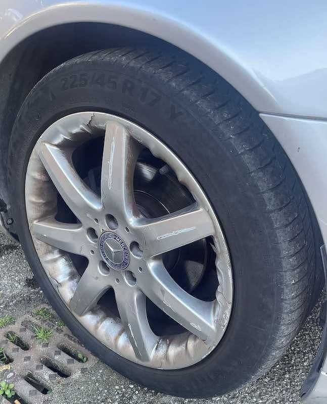 Usata Mercedes C220 143 CV (105 kW) 2003 Coupé