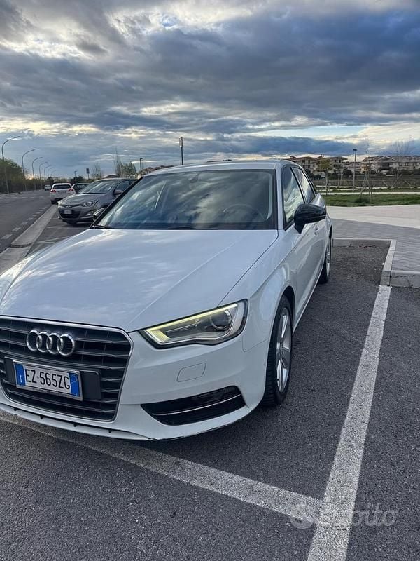 Usata Audi A3 Ambiente 110 CV (80 kW) 2015 Bianco Berlina