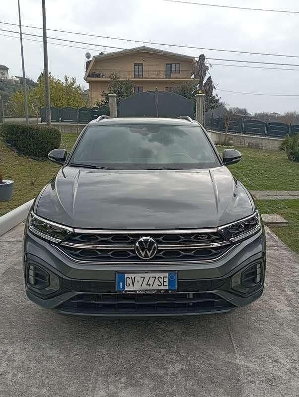 Usata VW T-Roc R-line 150 CV (110 kW) 2024 Grigio SUV
