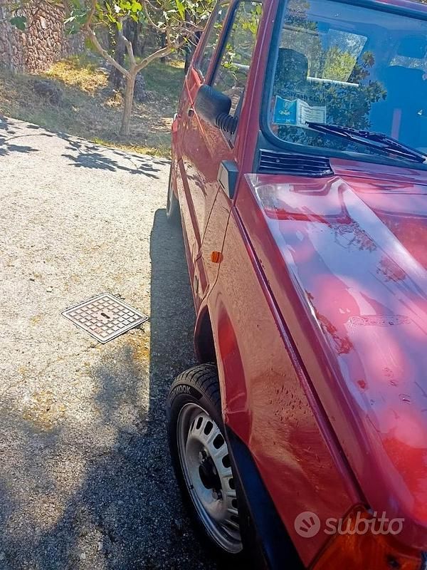 Usata Fiat Panda Young 34 CV (25 kW) 2002 Rosso Utilitaria