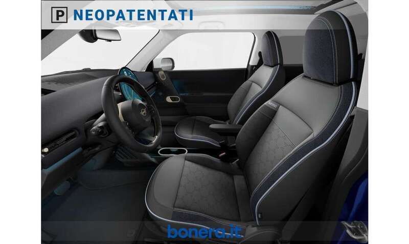 Nuova Mini Cooper SE Classic 135 kW (184 CV) 2025 Nanuq white Utilitaria