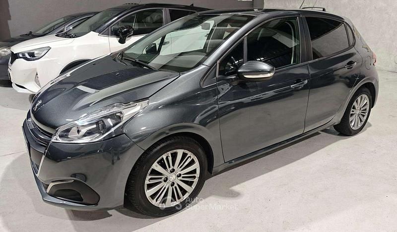 Usata Peugeot 208 Allure 82 CV (60 kW) 2016 Other Utilitaria