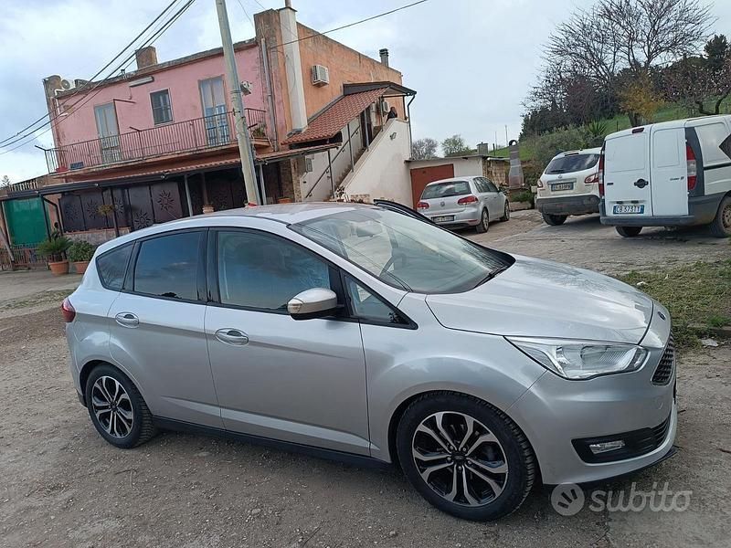 Usata Ford C-MAX 120 CV (88 kW) 2016 Grigio Monovolume