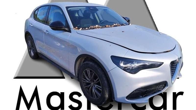 Usata Alfa Romeo Stelvio Super 209 CV (153 kW) 2023 Nero SUV