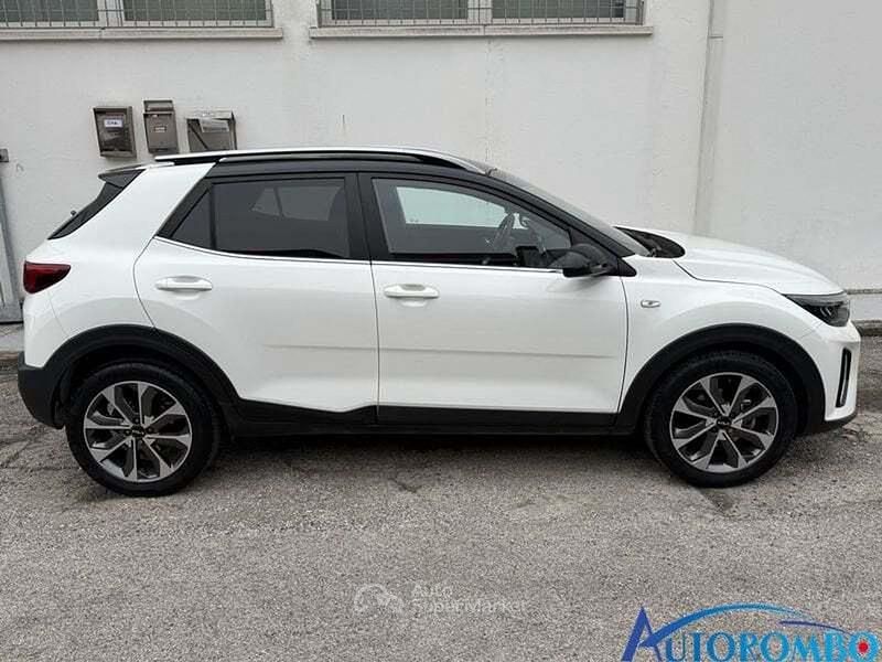 Usata Kia Stonic 99 CV (72 kW) 2022 Other SUV