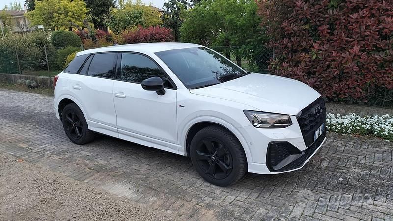 Usata Audi Q2 150 CV (110 kW) 2023 Bianco SUV