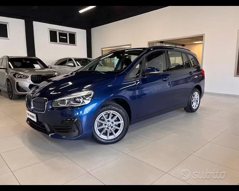 Usata BMW 216 Efficient Dynamics 116 CV (85 kW) 2022 Blu Station wagon