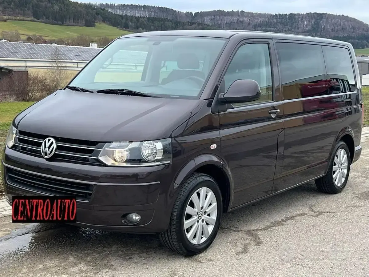 Usata VW Multivan Highline 140 CV (102 kW) 2011 Marrone Monovolume