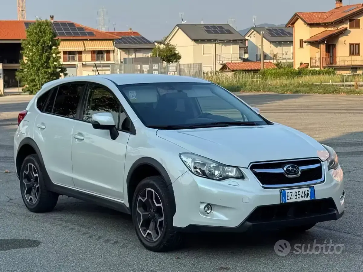 Usata Subaru XV 147 CV (108 kW) 2015 Bianco SUV