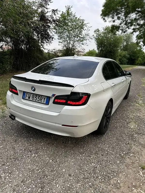 Usata BMW 520 M Sport 184 CV (135 kW) 2010 Bianco Berlina
