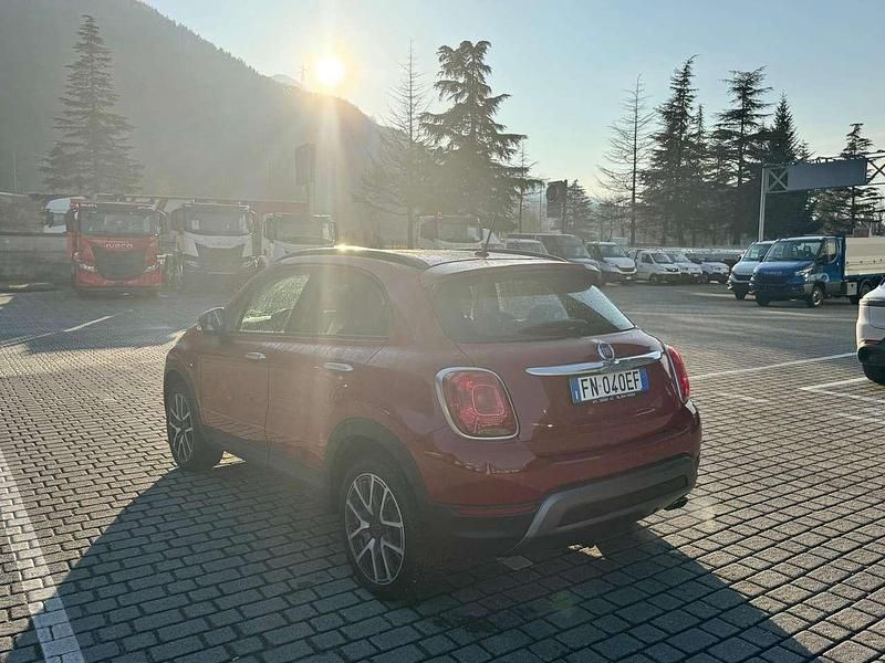 Usata Fiat 500 Cross Plus 140 CV (102 kW) 2015 Rosso Station wagon