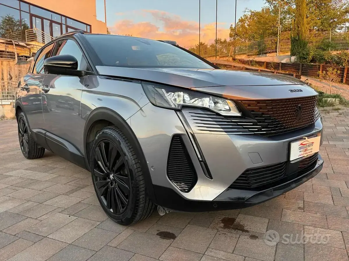 Usata Peugeot 3008 GT 131 CV (96 kW) 2022 Grigio SUV