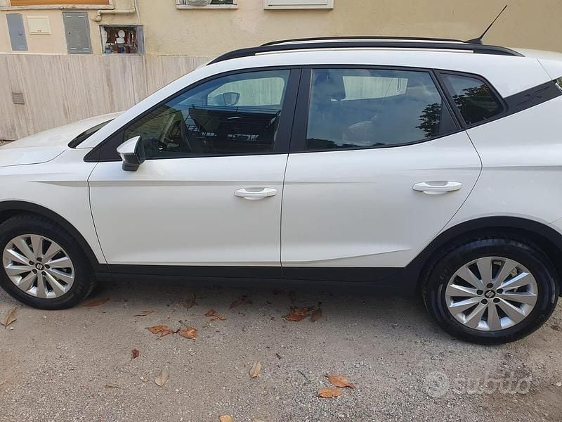 Bianco Usata 2020 Seat Arona SUV | 13.000 € - Immagine 1/4