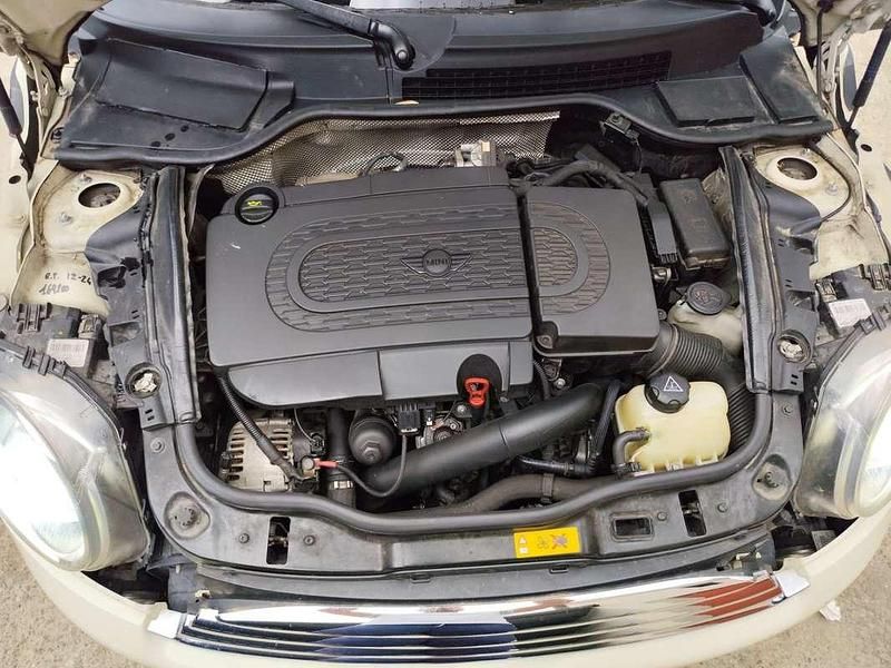 Usata Mini Cooper D 111 CV (81 kW) 2012 Utilitaria