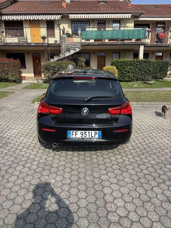 Usata BMW 120 Advantage 184 CV (135 kW) 2016 Utilitaria