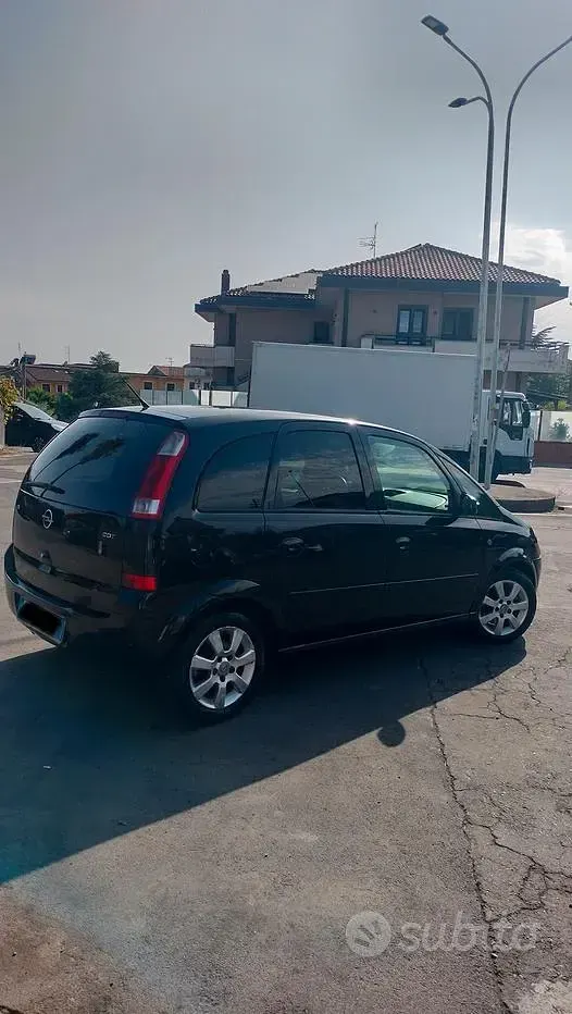 Usata Opel Meriva 75 CV (55 kW) 2006 Nero Monovolume