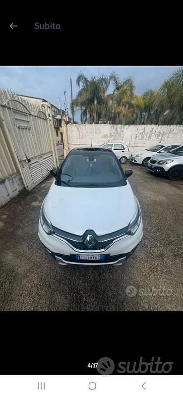 Bianco Usata 2018 Renault Captur SUV | 9500 € (Buon prezzo) - Immagine 1/4