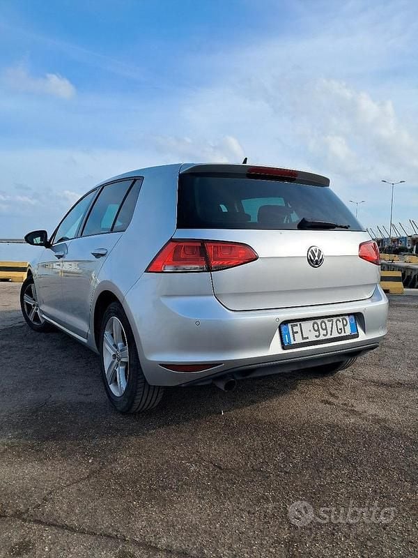 Usata VW Golf VII 105 CV (77 kW) 2017 Grigio Berlina