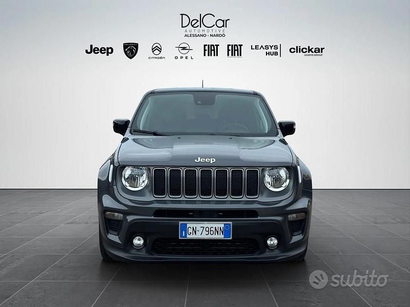 Occasion Jeep Renegade Limited 131 ch (96 kW) 2023 Gris SUV