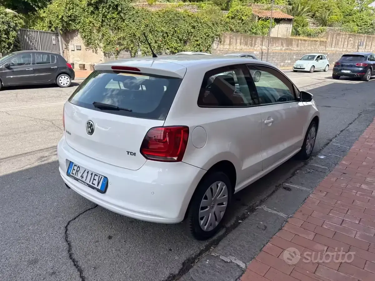 Usata VW Polo 90 CV (66 kW) 2013 Bianco Utilitaria