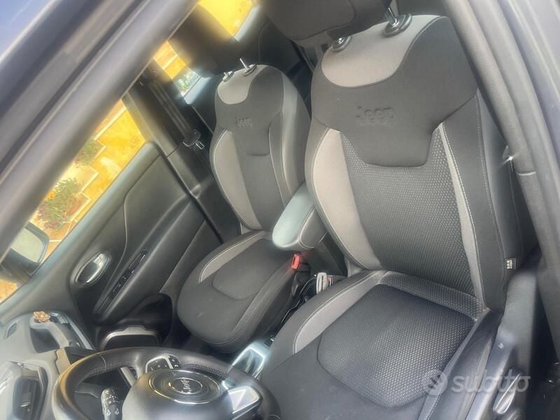 Usata Jeep Renegade 130 CV (95 kW) 2023 SUV