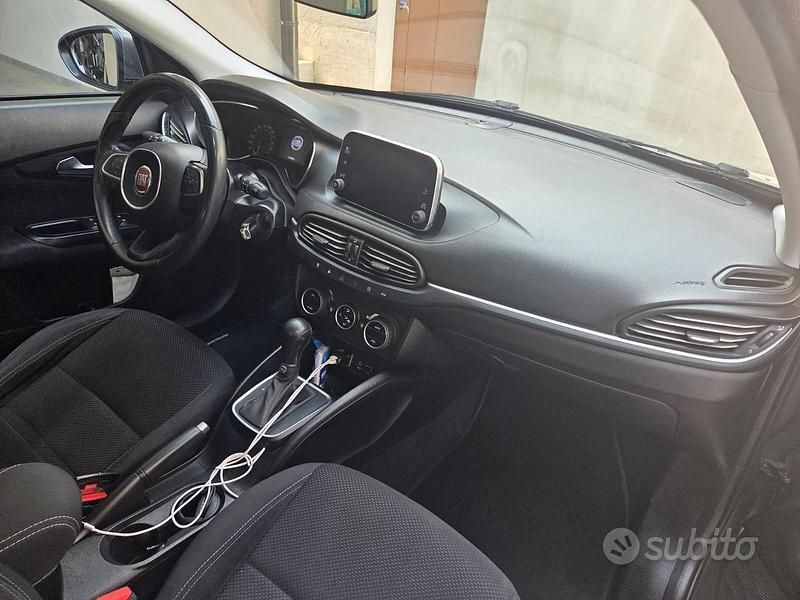 Usata Fiat Tipo 120 CV (88 kW) 2017 Berlina