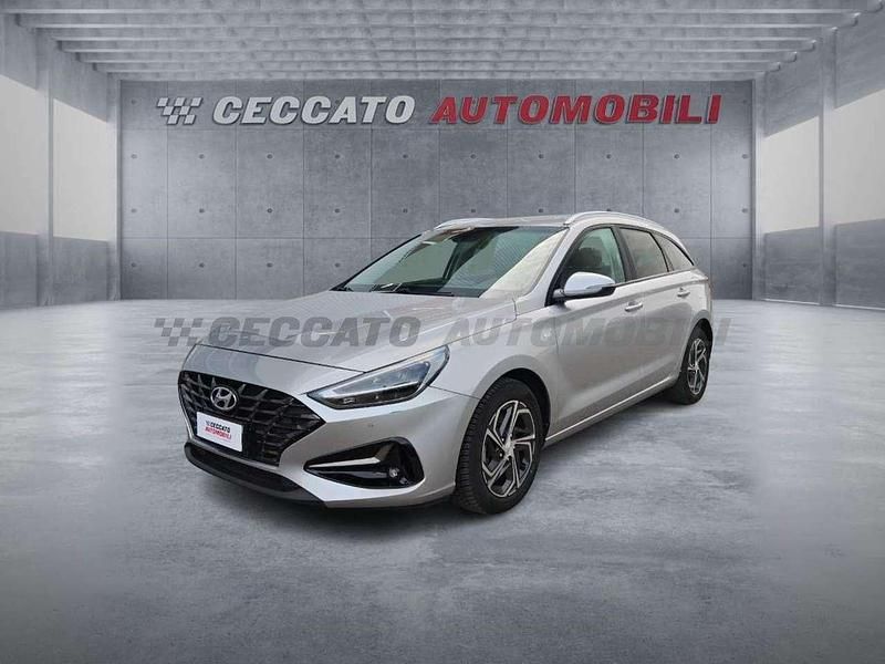 Grigio Usata 2023 Hyundai i30 Prime Station wagon | 13.468 € (Buon prezzo) - Immagine 1/4