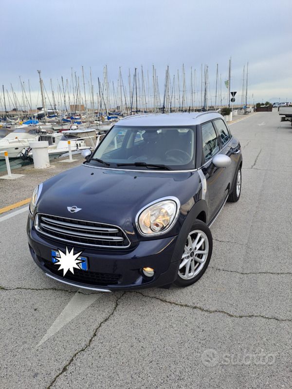 Usata Mini Cooper D Countryman Business 111 CV (81 kW) 2016 Blu SUV