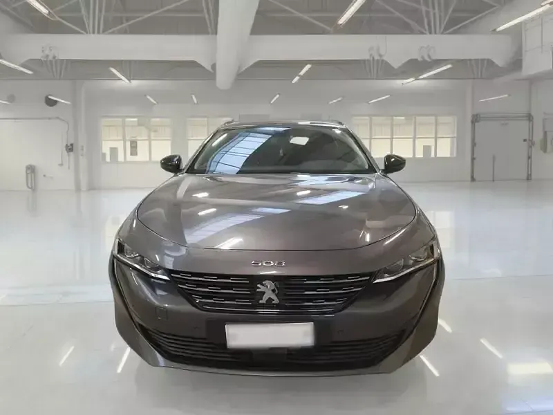 Usado Peugeot 508 Allure 130 CV (95 kW) 2022 Familiar