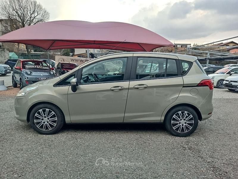 Usata Ford B-MAX Titanium 101 CV (74 kW) 2012 Oro Monovolume