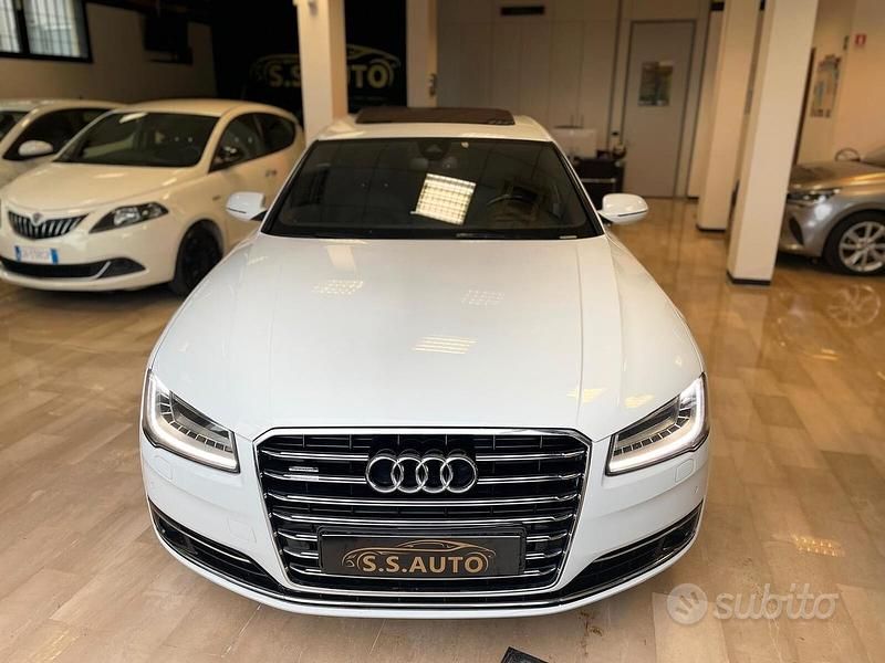 Usata Audi A8L Ambiente 385 CV (283 kW) 2016 Bianco Berlina
